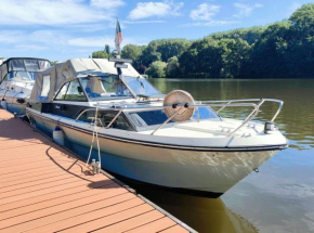 Wake Port Boat, ubytování na lodi Brandýs nad Labem-Stará Boleslav